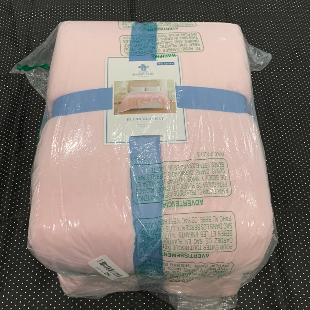 New Simply Shabby Chic Pink Hue Double Layer Queen Plush Blanket Rachel Ashwell